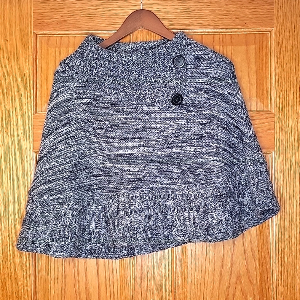 Takeout Grey and Black Button Detail Poncho Sz. OS (XS-L)